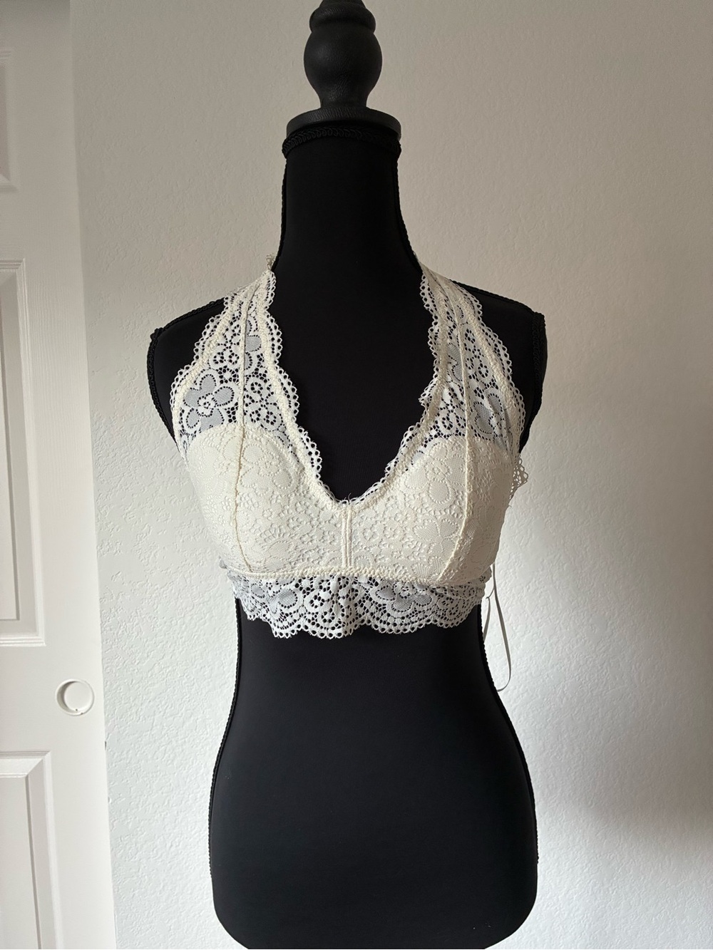 Aerie Lace Bralette Halter Cream Layering Festival Boho Coquette